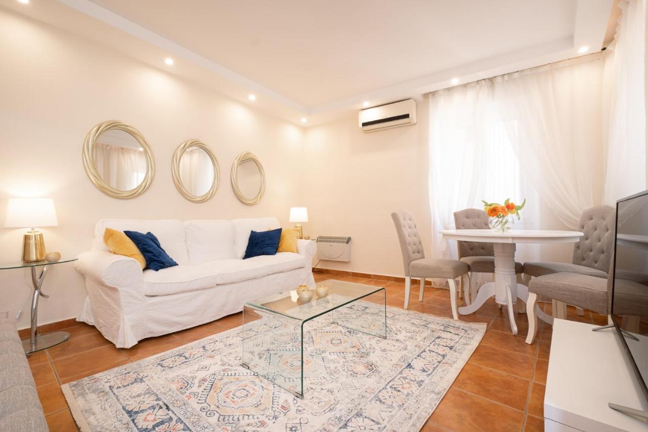 Old Town Gem - Elegant Guilford Apartment Corfu  Zewnętrze zdjęcie