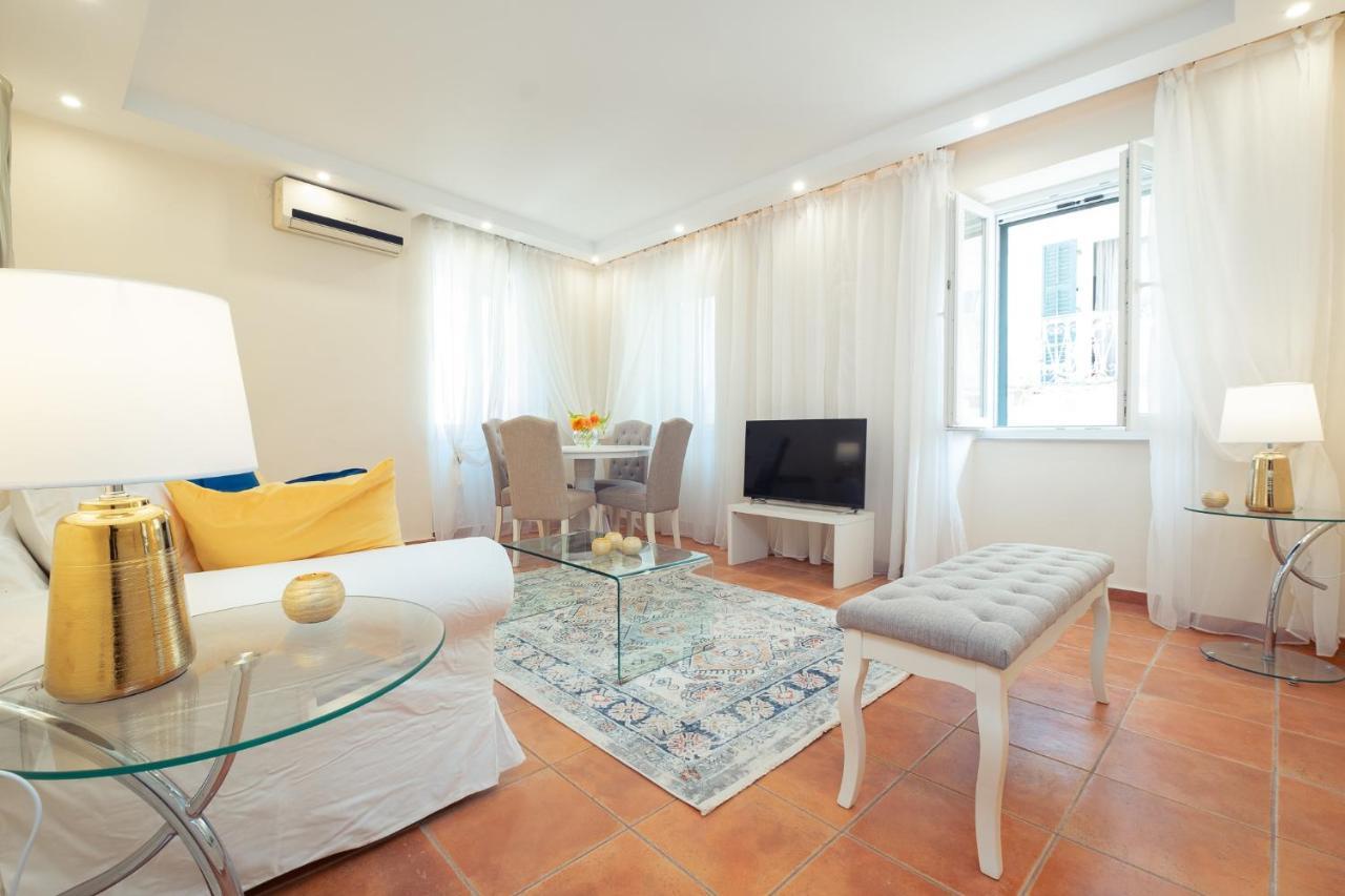 Old Town Gem - Elegant Guilford Apartment Corfu  Zewnętrze zdjęcie